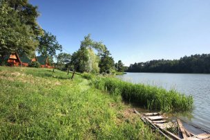 Jezioro, plaża, pomost